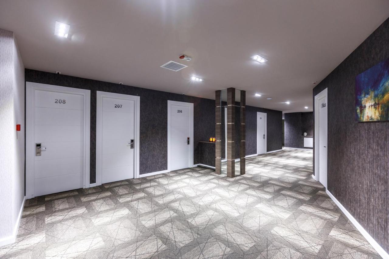 באקו Parallel Hotel מראה חיצוני תמונה