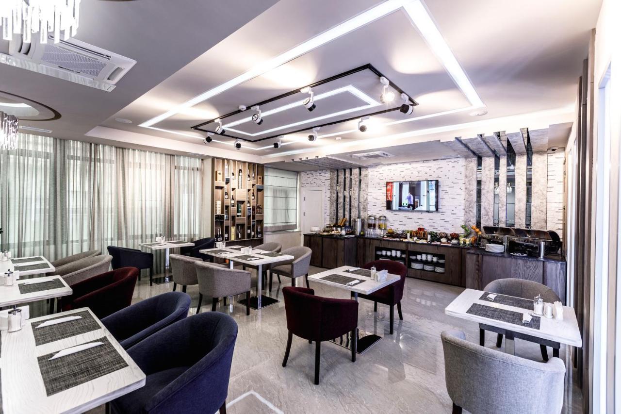 באקו Parallel Hotel מראה חיצוני תמונה