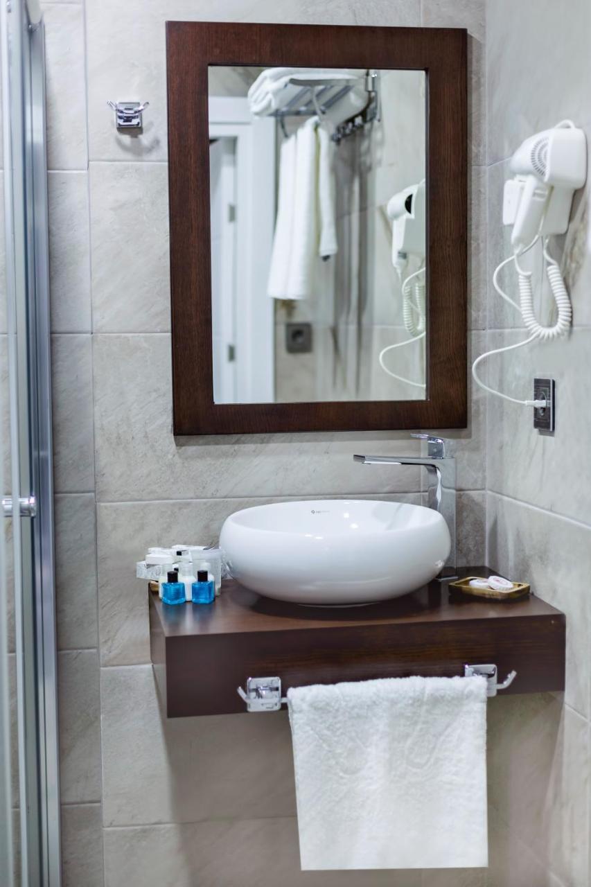 באקו Parallel Hotel מראה חיצוני תמונה