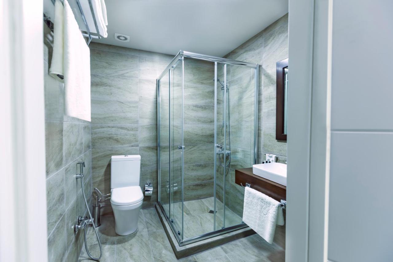 באקו Parallel Hotel מראה חיצוני תמונה